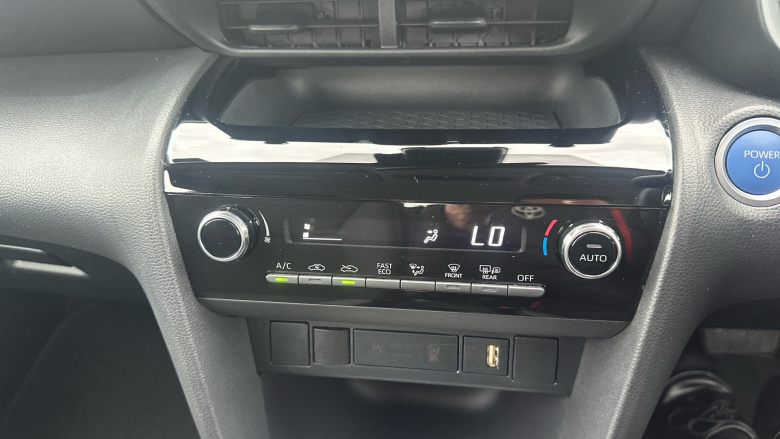 Toyota Yaris Cross 1.5 Hybrid Icon 5dr CVT Hybrid Estate